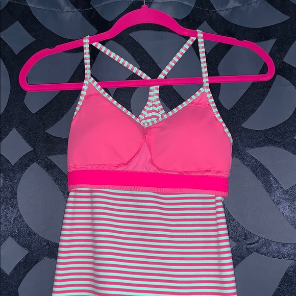 Nike Dri-Fit bra tank - Picture 5 of 5